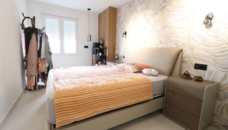 Reventa - Apartamento / piso - Pilar de la Horadada - Zona Pueblo