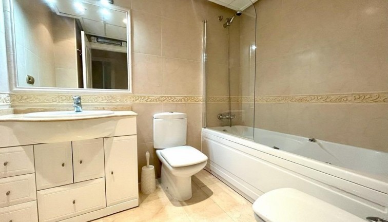 Reventa - Apartamento - Apartamento en el último piso - Orihuela Costa - Aguamarina