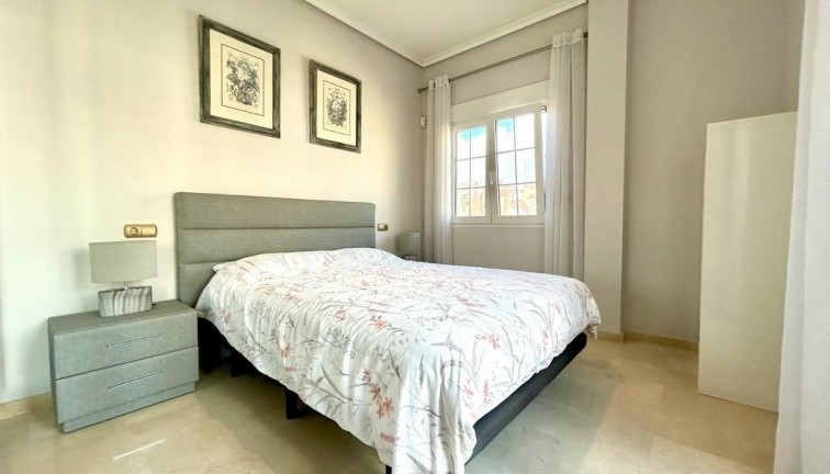 Reventa - Apartamento - Apartamento en el último piso - Orihuela Costa - Aguamarina