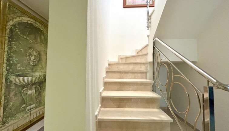 Reventa - Apartamento - Apartamento en el último piso - Orihuela Costa - Aguamarina