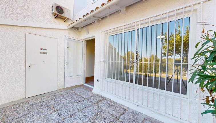 Jälleenmyynti - Bungalow - Orihuela Costa - Villamartín