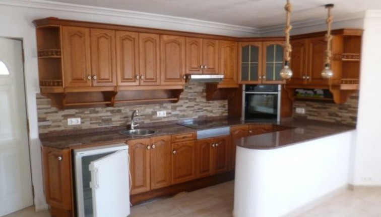 Jälleenmyynti - Erillistalo - Villamartín