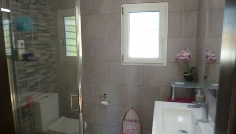 Jälleenmyynti - Erillistalo - Villamartín