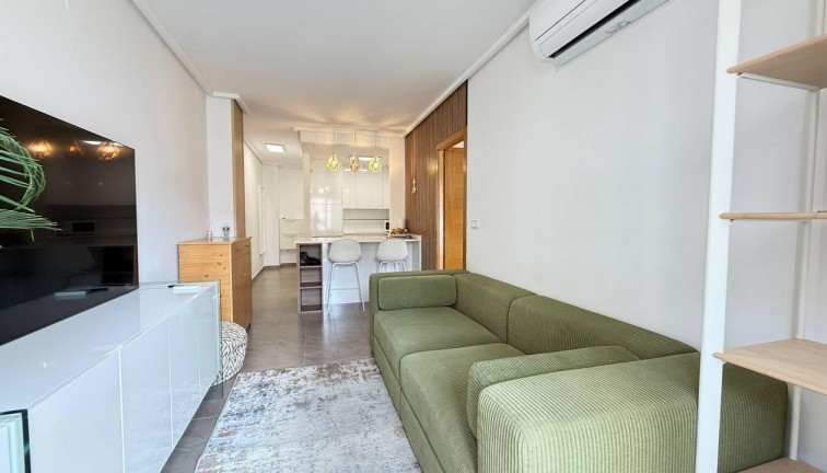 Reventa - Apartamento / piso - Torrevieja