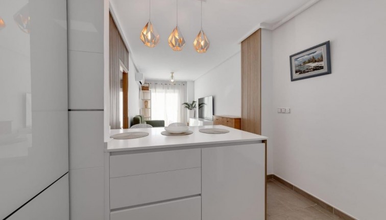 Reventa - Apartamento / piso - Torrevieja