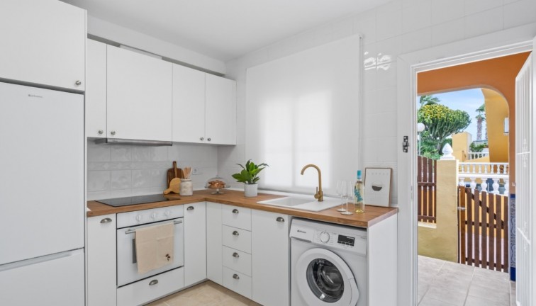 Reventa - Casa adosada - Orihuela Costa - La Florida