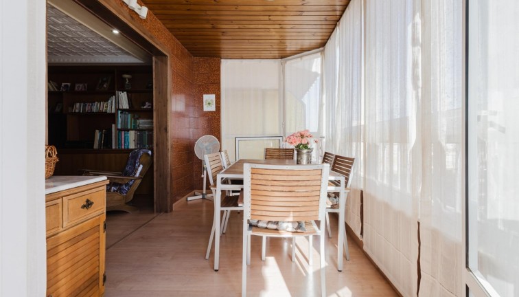 Jälleenmyynti - Asunto - Torrevieja - Acequion