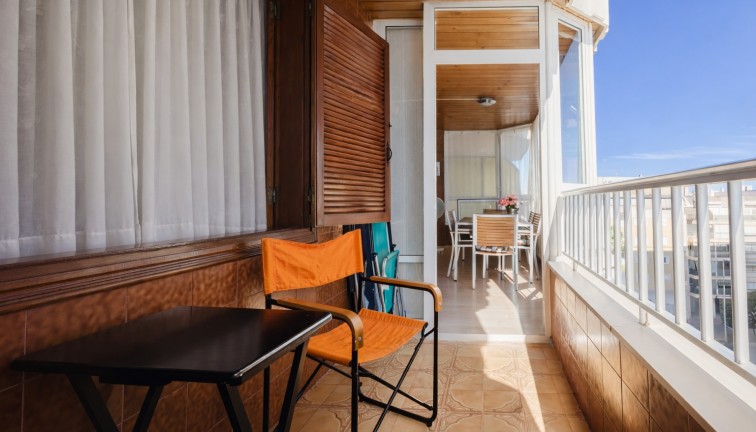 Jälleenmyynti - Asunto - Torrevieja - Acequion