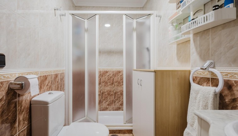 Jälleenmyynti - Asunto - Torrevieja - Acequion