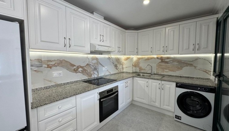 Jälleenmyynti - Asunto - Orihuela Costa - Villamartín