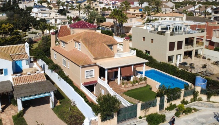 Reventa - Chalet - Torrevieja - LA MATA