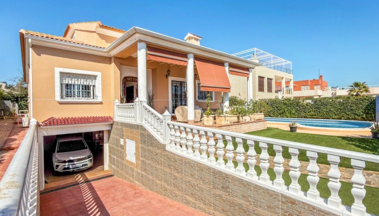 Reventa - Chalet - Torrevieja - LA MATA