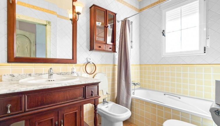 Reventa - Chalet - Torrevieja - LA MATA