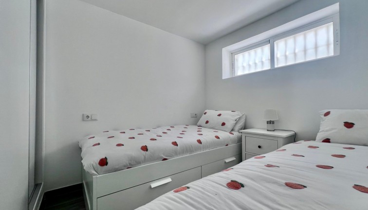 Jälleenmyynti - Erillistalo - San Miguel de Salinas - Villamartín