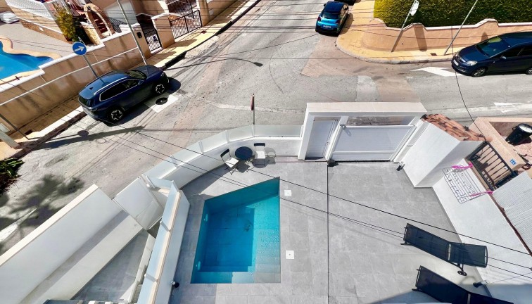 Jälleenmyynti - Erillistalo - San Miguel de Salinas - Villamartín