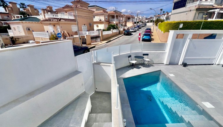 Jälleenmyynti - Erillistalo - San Miguel de Salinas - Villamartín