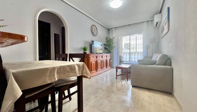 Jälleenmyynti - Asunto - Torrevieja - Acequion