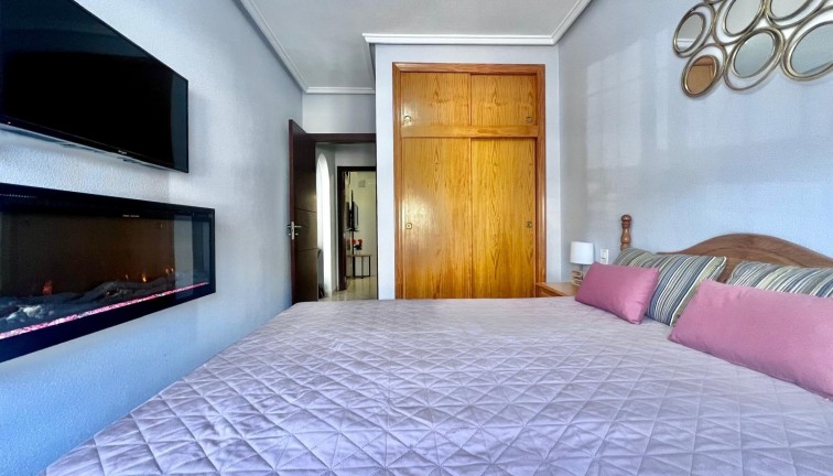 Jälleenmyynti - Asunto - Torrevieja - Acequion