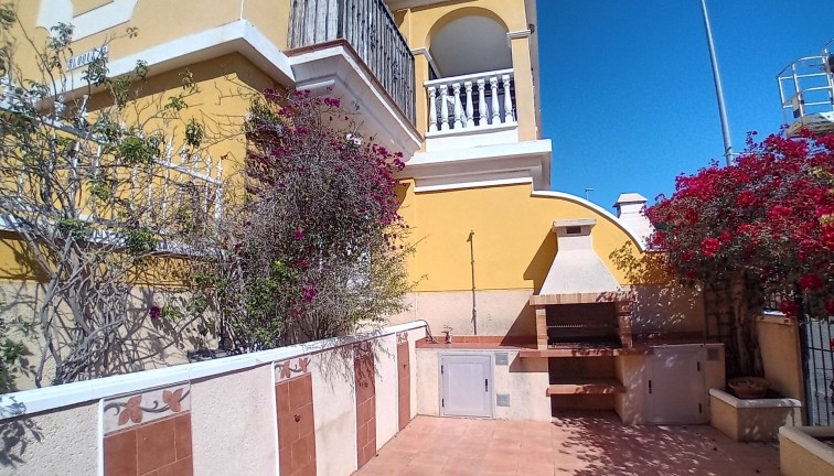 Resale - Apartment - Algorfa