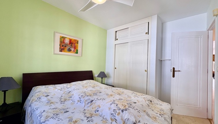 Resale - Chalet - Orihuela - Villamartín