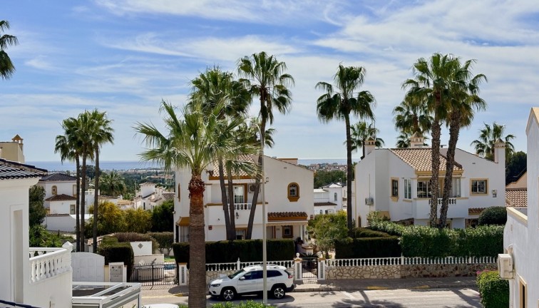 Resale - Chalet - Orihuela - Villamartín