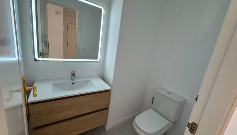 Jälleenmyynti - Asunto - Orihuela Costa - Villamartín