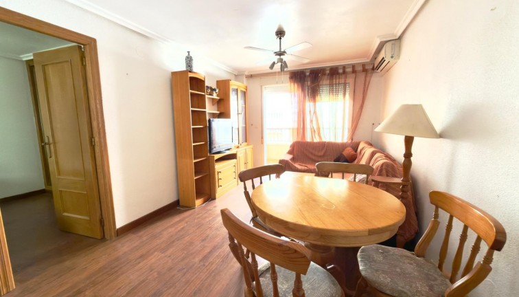 Jälleenmyynti - Asunto - Torrevieja - Parque de las Naciones