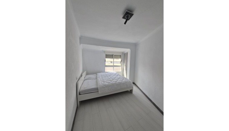 Jälleenmyynti - Asunto - Torrevieja - Acequion