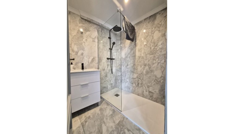 Jälleenmyynti - Asunto - Torrevieja - Acequion