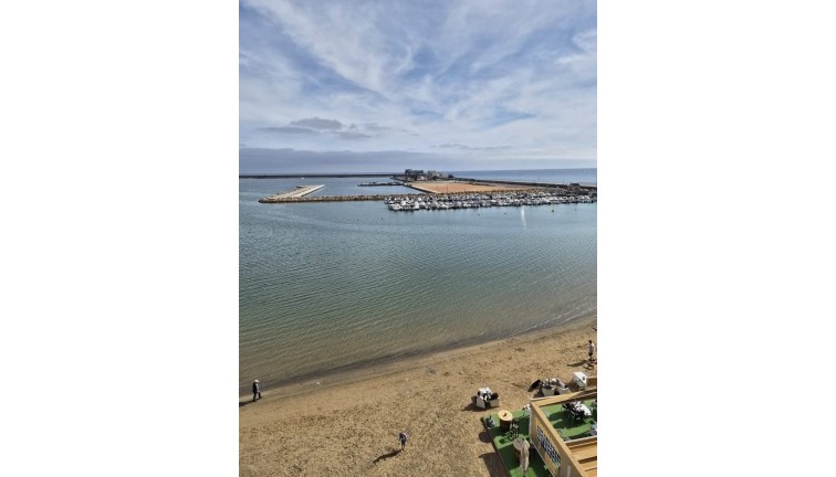 Jälleenmyynti - Asunto - Torrevieja - Acequion