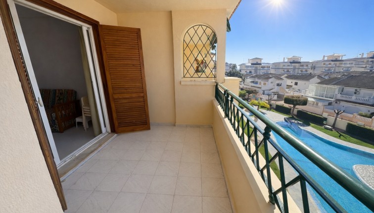 Resale - Apartment - Torrevieja - LA MATA