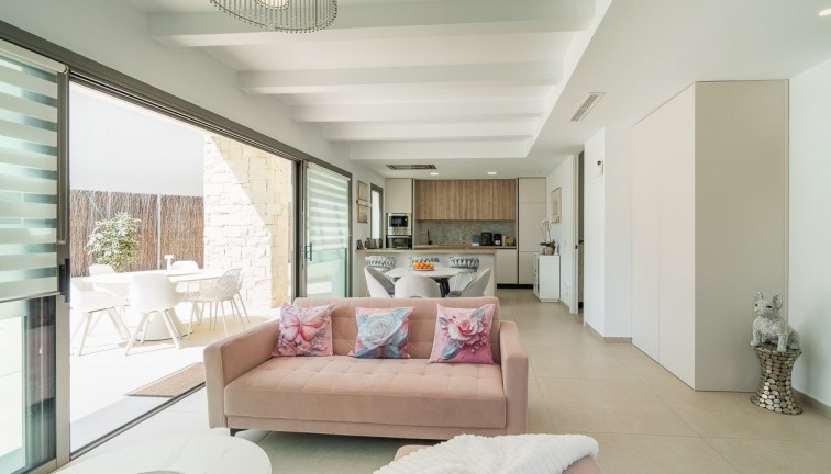 Jälleenmyynti - Erillistalo - Orihuela Costa - Villamartin Golf