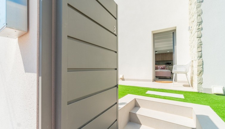 Jälleenmyynti - Erillistalo - Orihuela Costa - Villamartin Golf