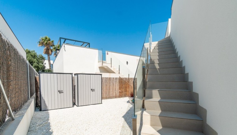 Jälleenmyynti - Erillistalo - Orihuela Costa - Villamartin Golf