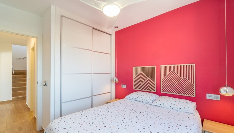 Reventa - Casa adosada - Torrevieja - El limonar