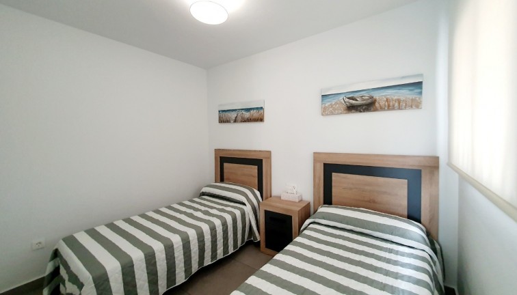 Jälleenmyynti - Asunto - Orihuela Costa - Villamartín