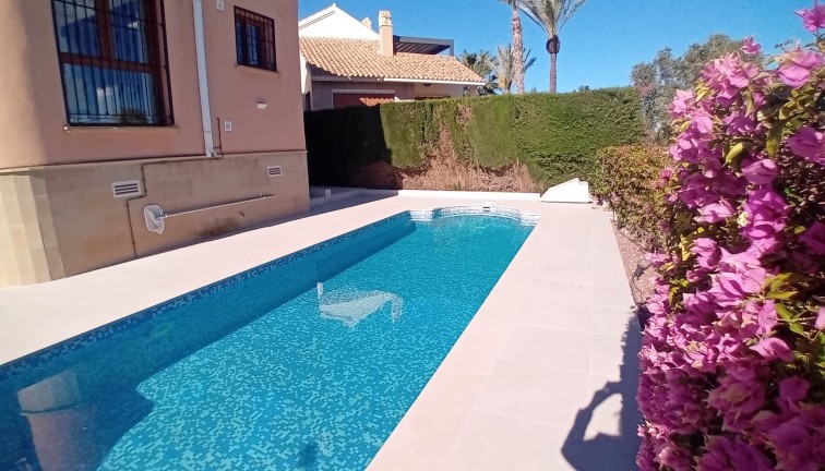 Resale - Chalet - Algorfa - La Finca Golf