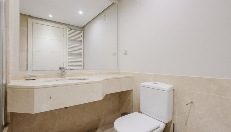 Återförsäljning -  Bostad - Översta våningen  - Orihuela Costa - Las Colinas