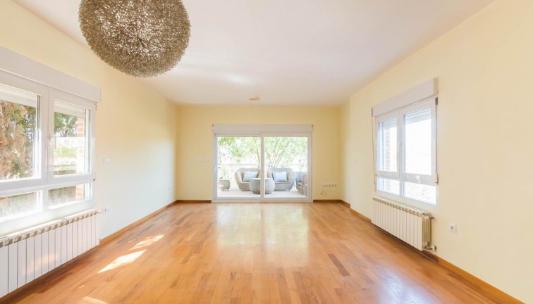 Resale - Chalet - MOLINA DEL SEGURA