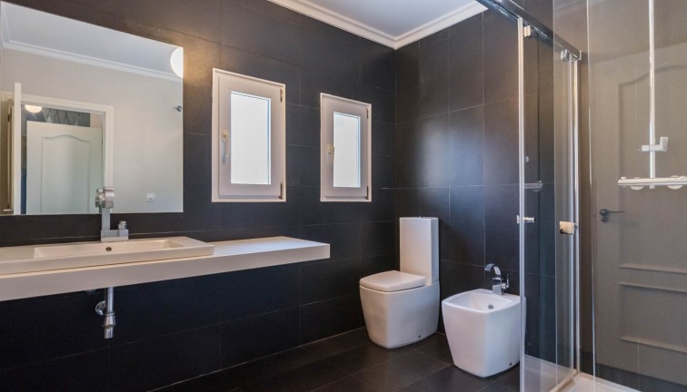 Resale - Chalet - MOLINA DEL SEGURA