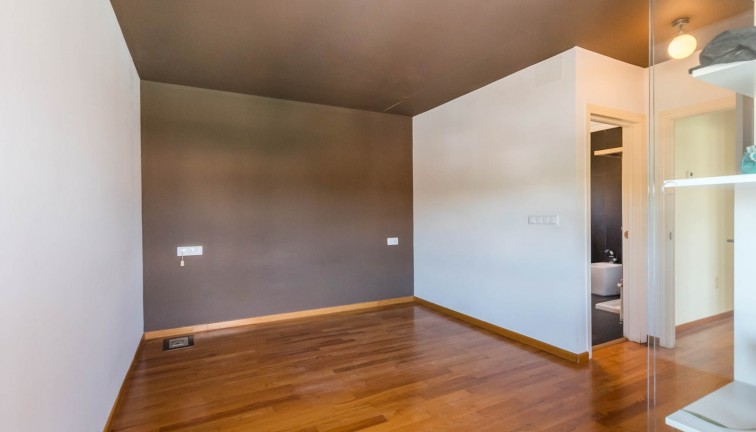 Resale - Chalet - MOLINA DEL SEGURA