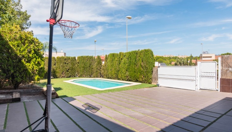 Resale - Chalet - MOLINA DEL SEGURA