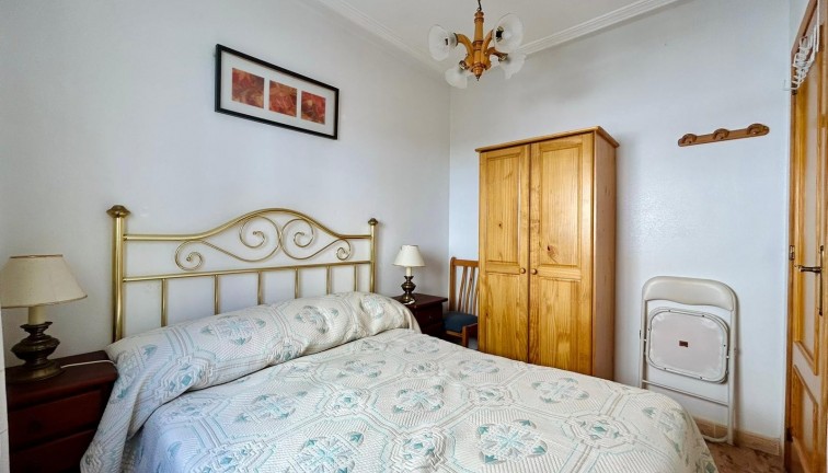 Jälleenmyynti - Asunto - Torrevieja