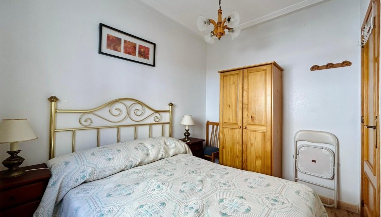 Jälleenmyynti - Asunto - Torrevieja