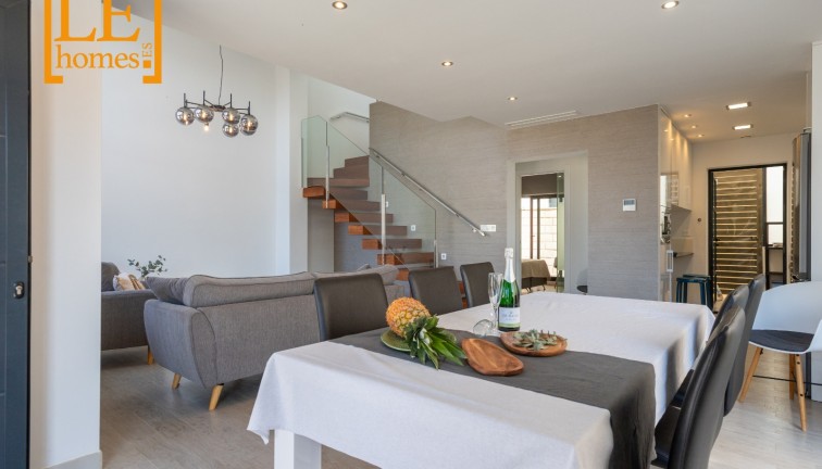 Resale - Chalet - Ciudad quesada - Rojales