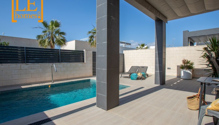 Resale - Chalet - Ciudad quesada - Rojales