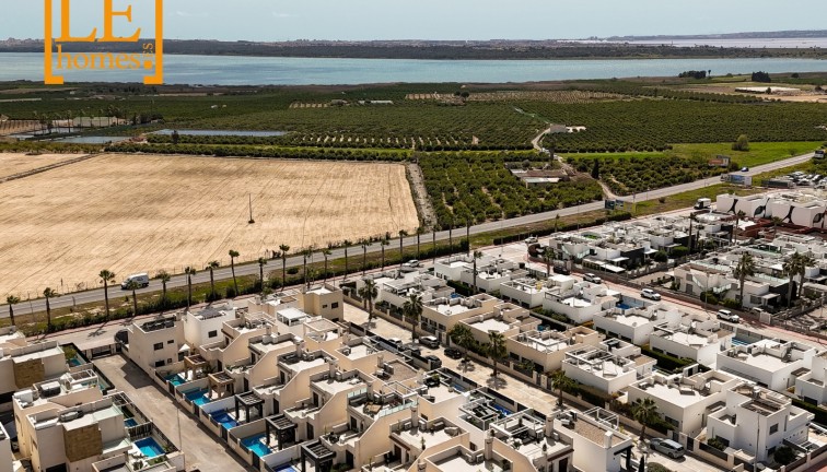 Resale - Chalet - Ciudad quesada - Rojales