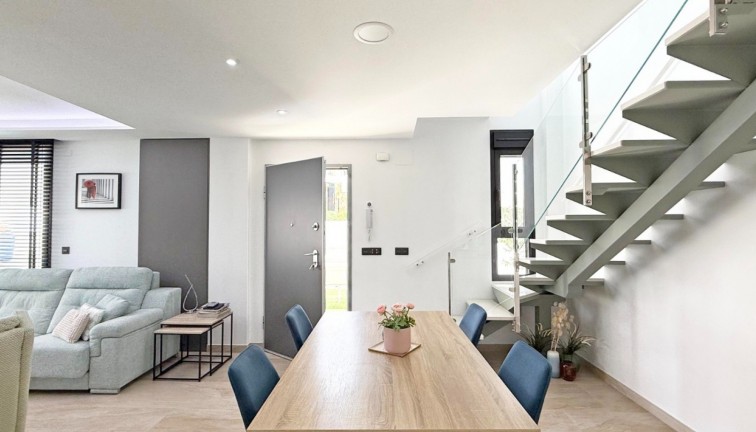 Resale - Chalet - Orihuela Costa - Villamartín