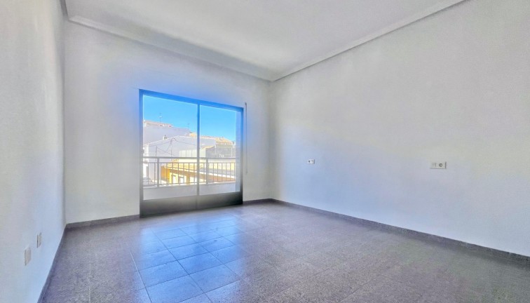 Resale - Duplex apartment - Pilar de la Horadada - Zona Pueblo