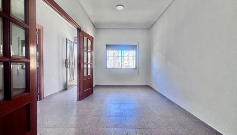 Resale - Duplex apartment - Pilar de la Horadada - Zona Pueblo